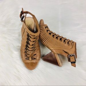 Vince Camuto Emore leather sandal